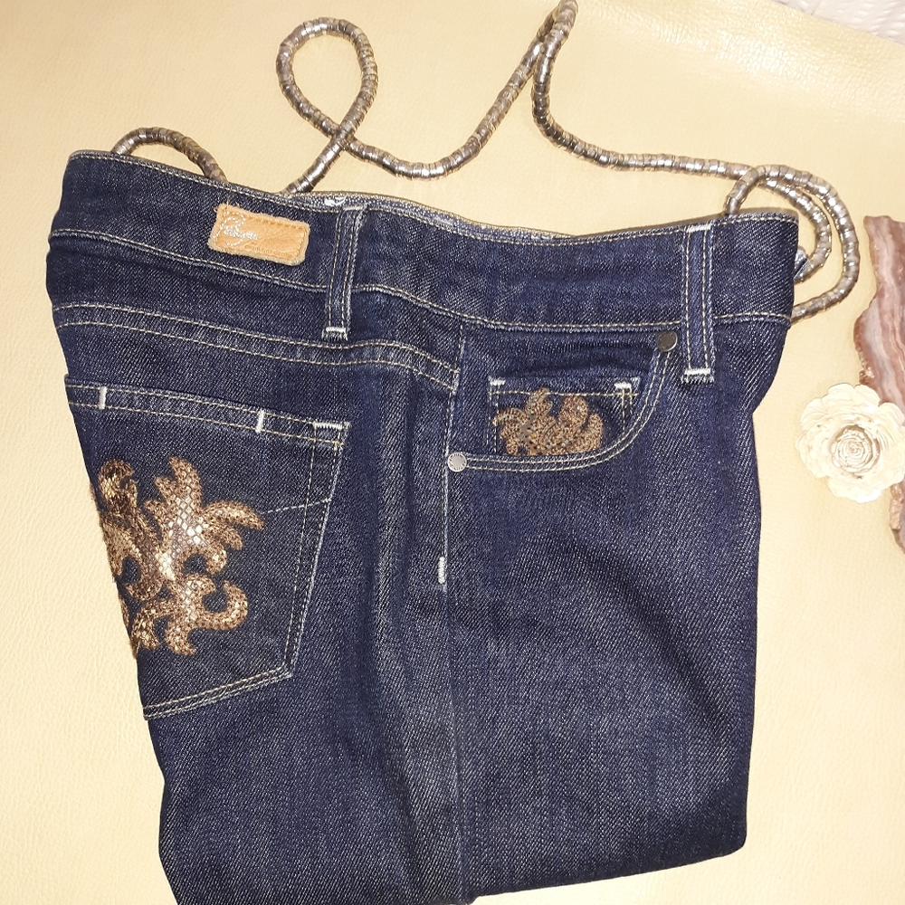PAIGE Benedict Canyon Blue Jean's (27)